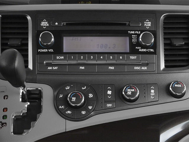 2014 Toyota Sienna Limited 7 Passenger
