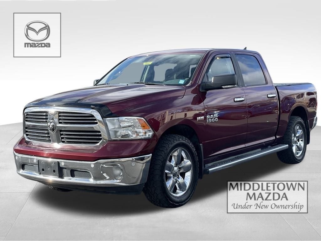 2018 RAM 1500 Big Horn 4 Door w/Hitch, Remote Start, Heated Seats