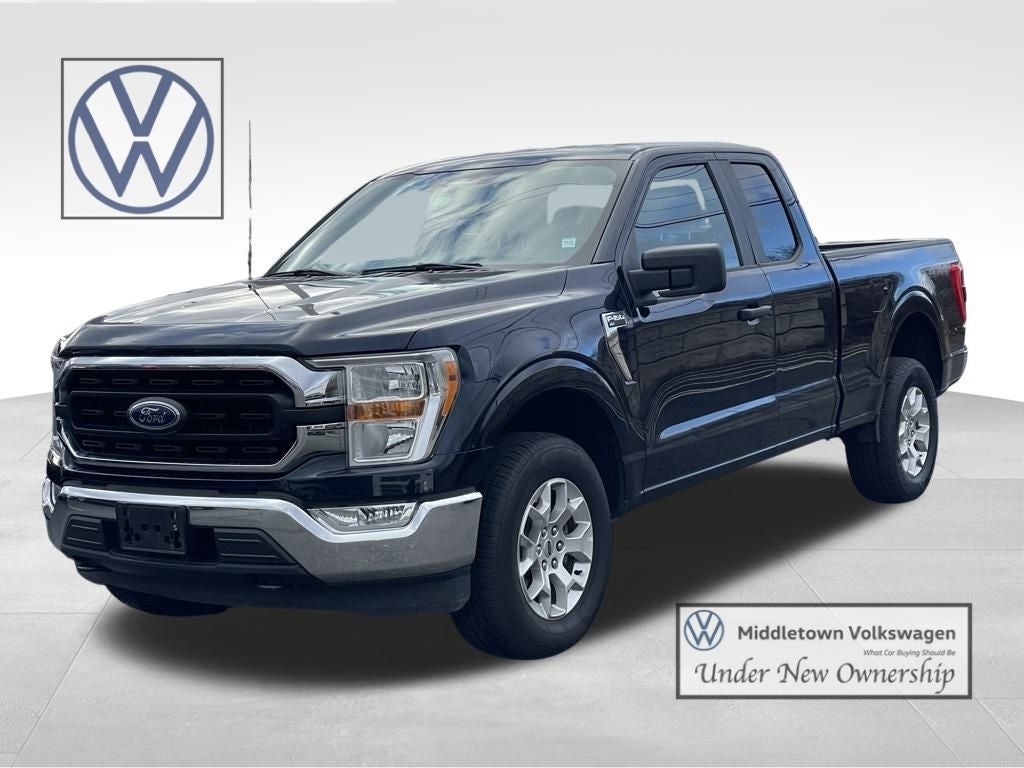 2022 Ford F-150 XLT ONE OWNER / CLEAN CARFAX