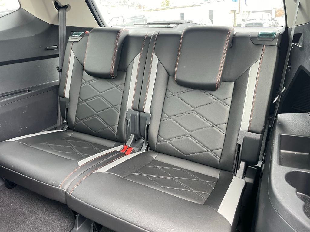 2025 Volkswagen Atlas 2.0T Peak Edition