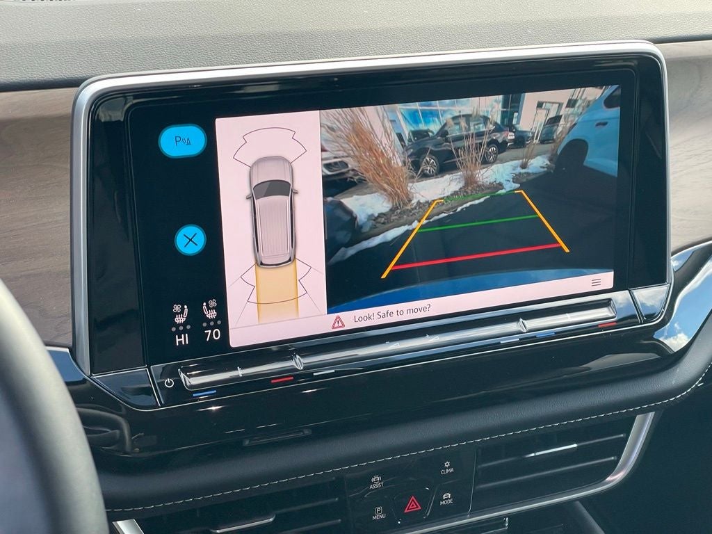 2025 Volkswagen Atlas 2.0T SE w/Technology