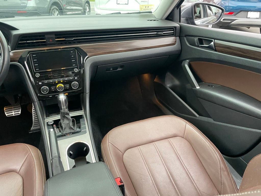 2020 Volkswagen Passat 2.0T SEL