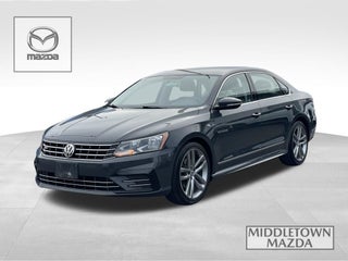 2017 Volkswagen Passat 1.8T R-Line