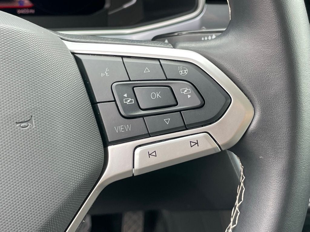 2025 Volkswagen Taos 1.5T SEL