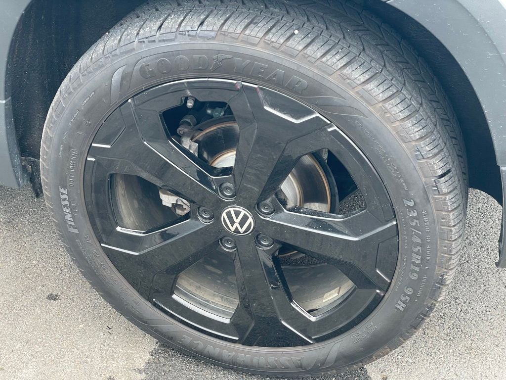 2025 Volkswagen Taos 1.5T SEL