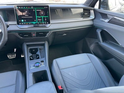 2025 Volkswagen Tiguan 2.0T SE R-Line Black