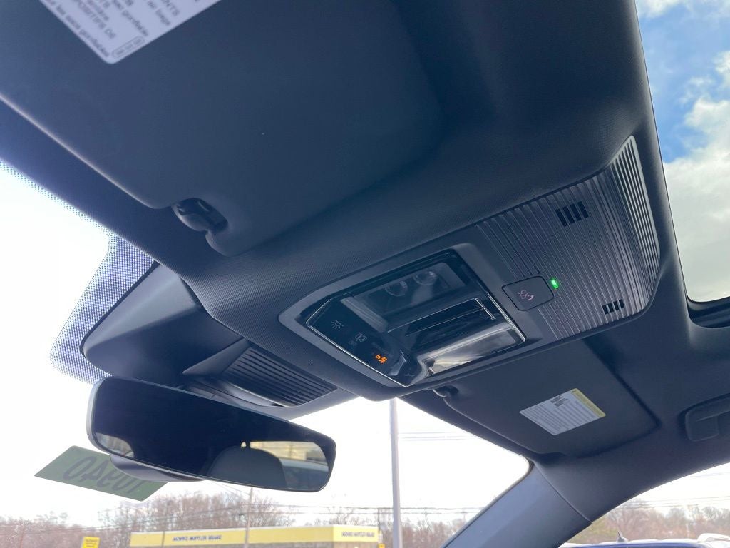 2025 Volkswagen Tiguan 2.0T SE R-Line Black