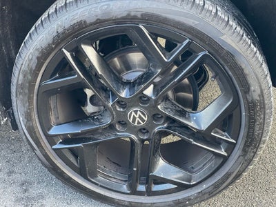 2025 Volkswagen Tiguan 2.0T SE R-Line Black