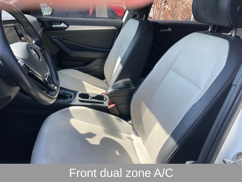 2021 Volkswagen Jetta R-Line