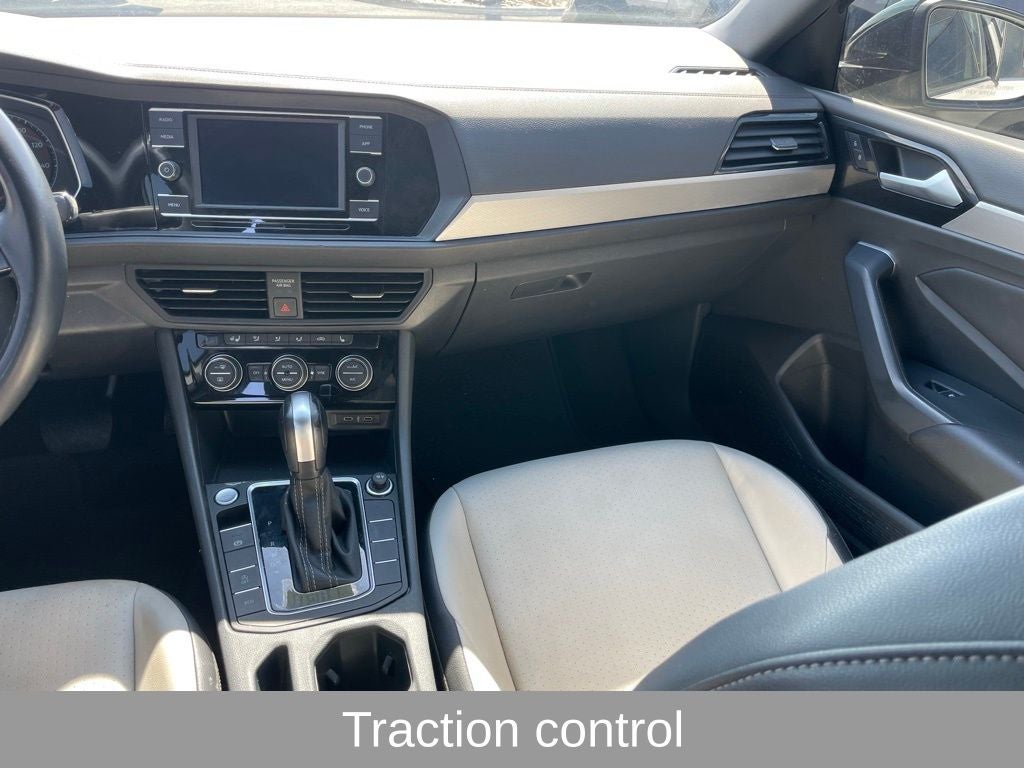 2021 Volkswagen Jetta R-Line