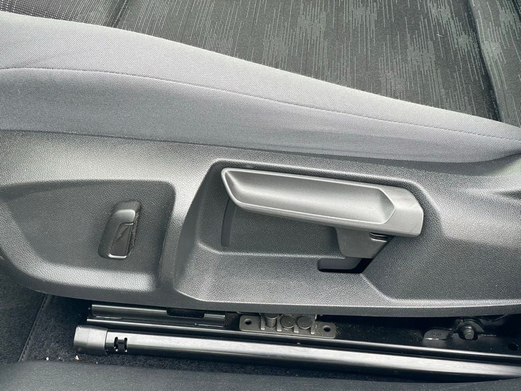 2022 Volkswagen ID.4 Pro