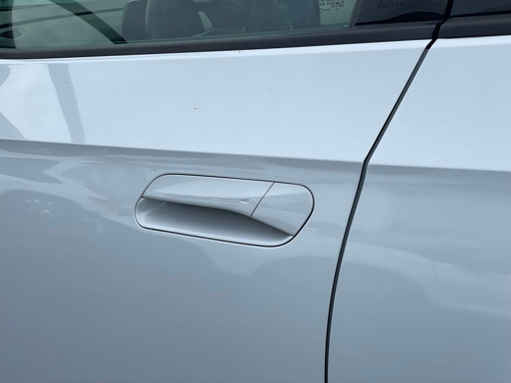 2022 Volkswagen ID.4 Pro