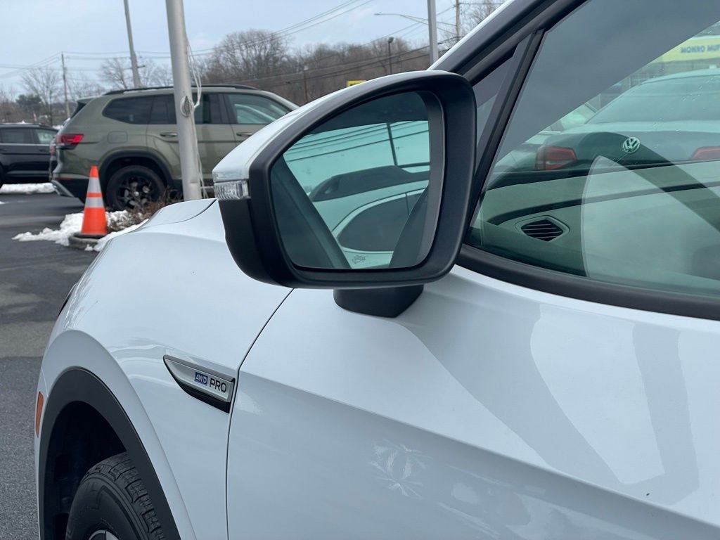 2022 Volkswagen ID.4 Pro