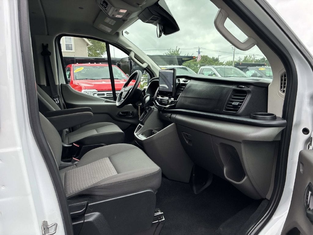2024 Ford Transit-350 XLT