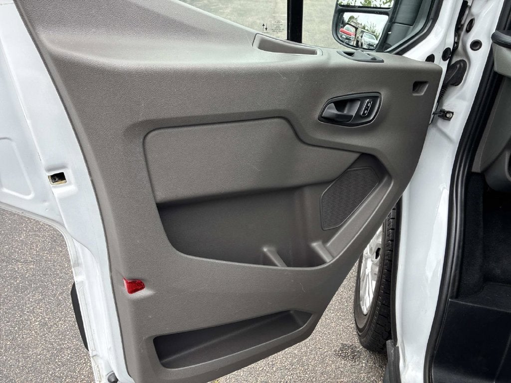 2024 Ford Transit-350 XLT