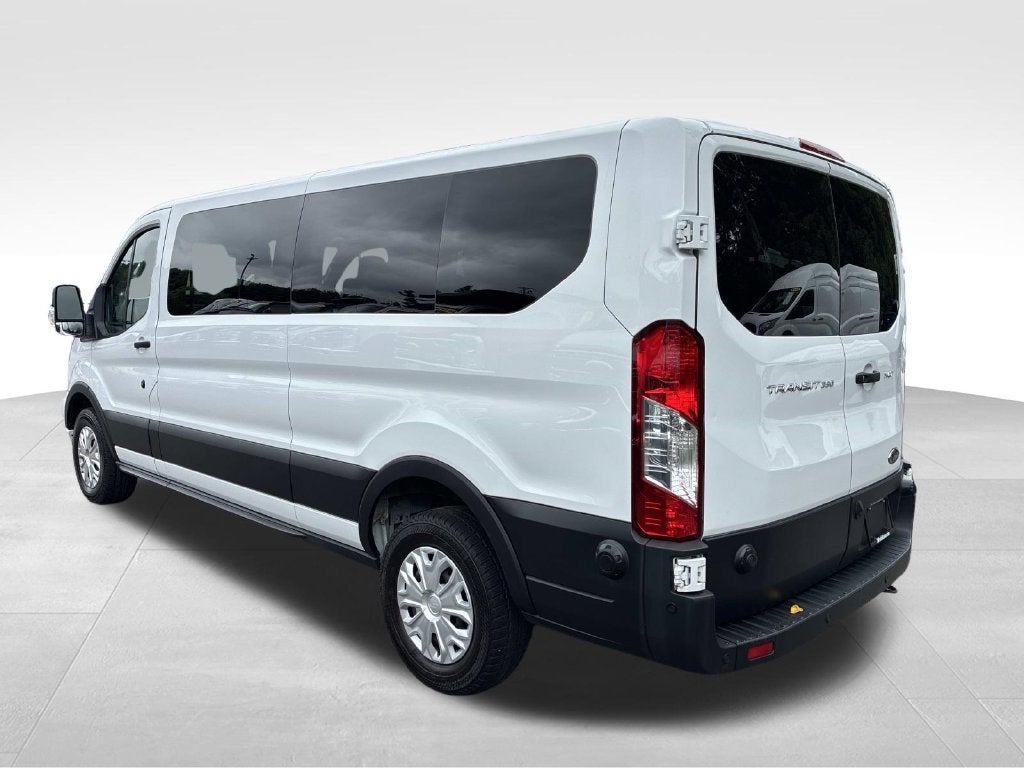 2024 Ford Transit-350 XLT