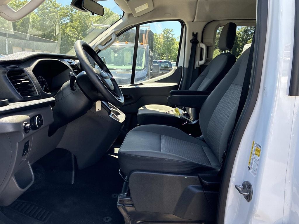 2024 Ford Transit-350 XLT