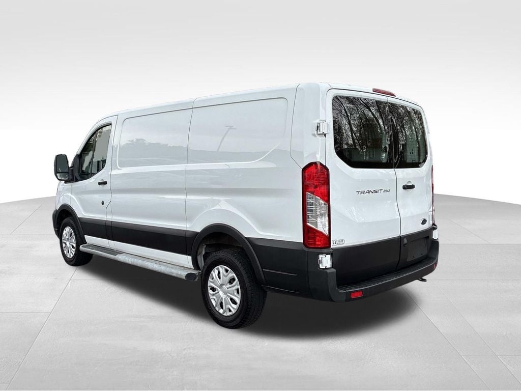 2023 Ford Transit-250 Base