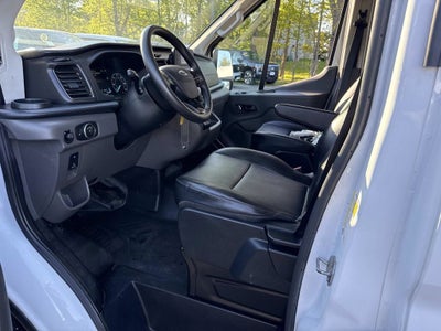 2022 Ford Transit-250 Base
