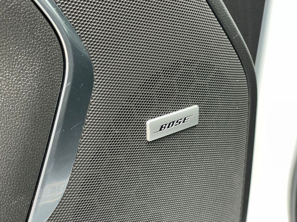 2023 GMC Yukon SLT Premium/Luxury