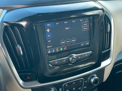 2022 Chevrolet Traverse LS