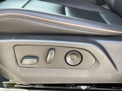 2023 GMC Canyon Denali