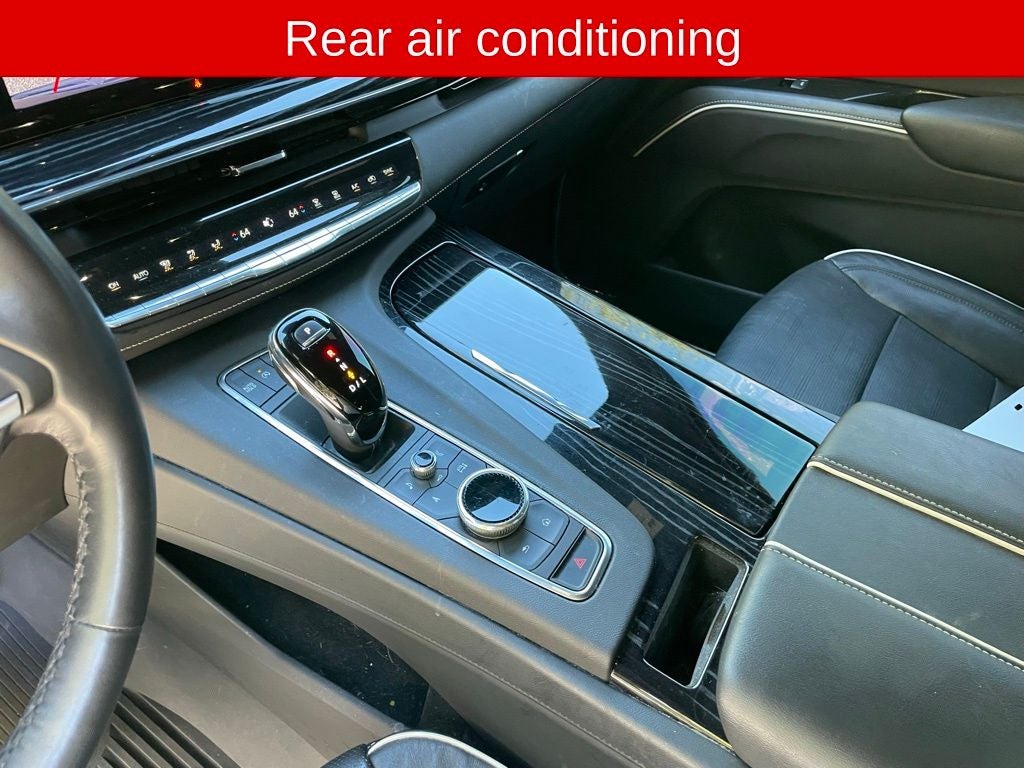 2022 Cadillac Escalade Sport