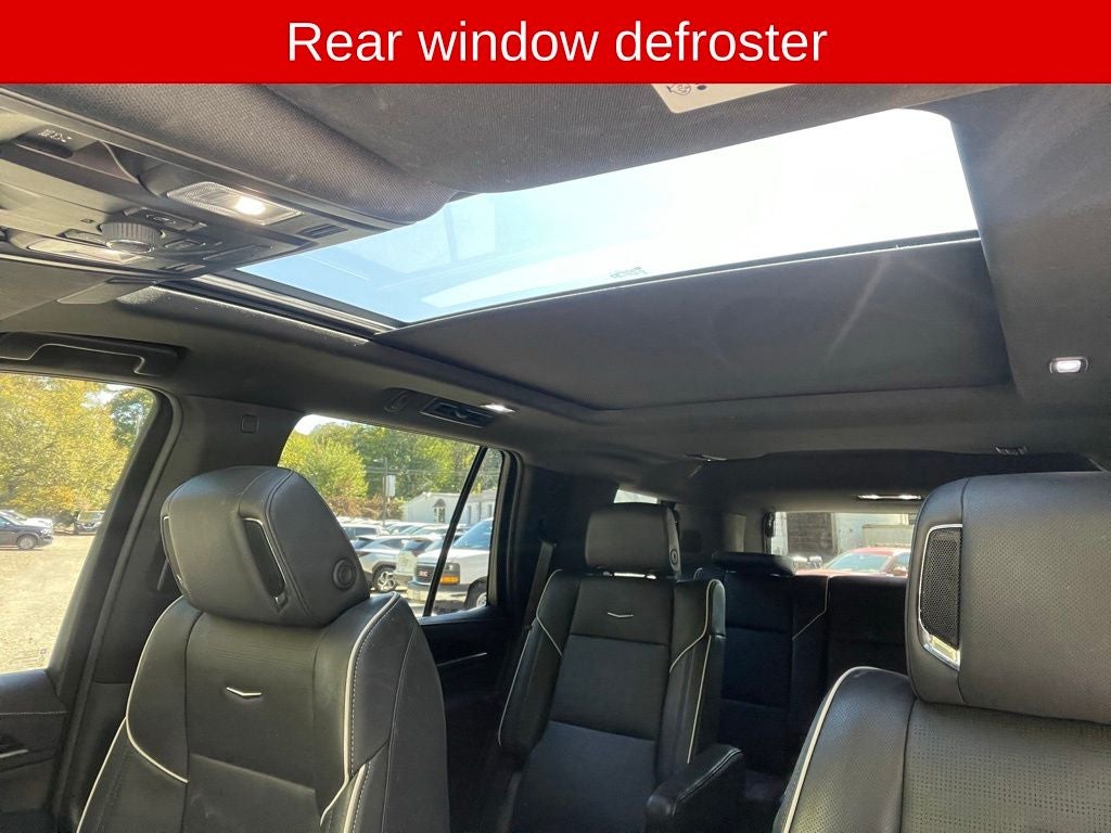 2022 Cadillac Escalade Sport