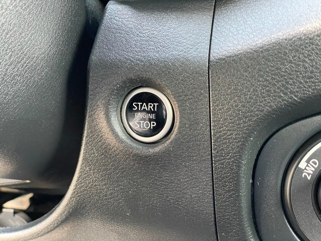 2023 Nissan Frontier S