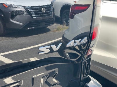 2023 Nissan Frontier SV