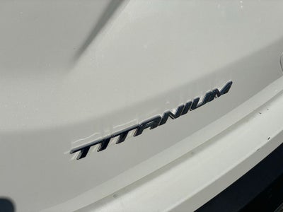 2022 Ford Edge Titanium