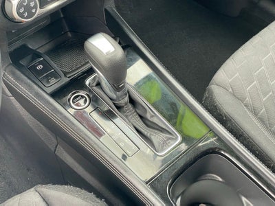 2023 Nissan Kicks SV Two-Tone Paint
