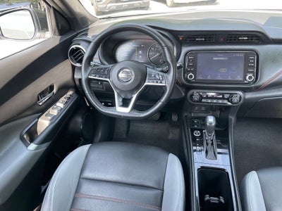 2021 Nissan Kicks SR