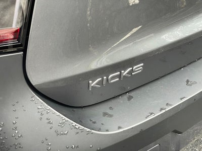 2025 Nissan Kicks SV