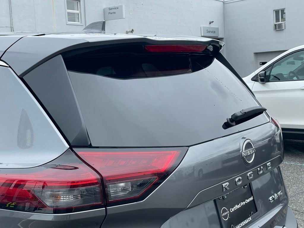 2023 Nissan Rogue SV Cloth Seating