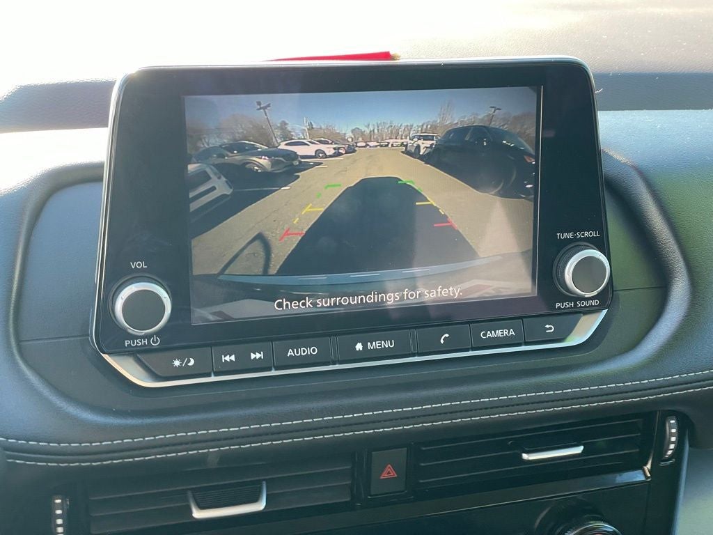 2022 Nissan Rogue SV