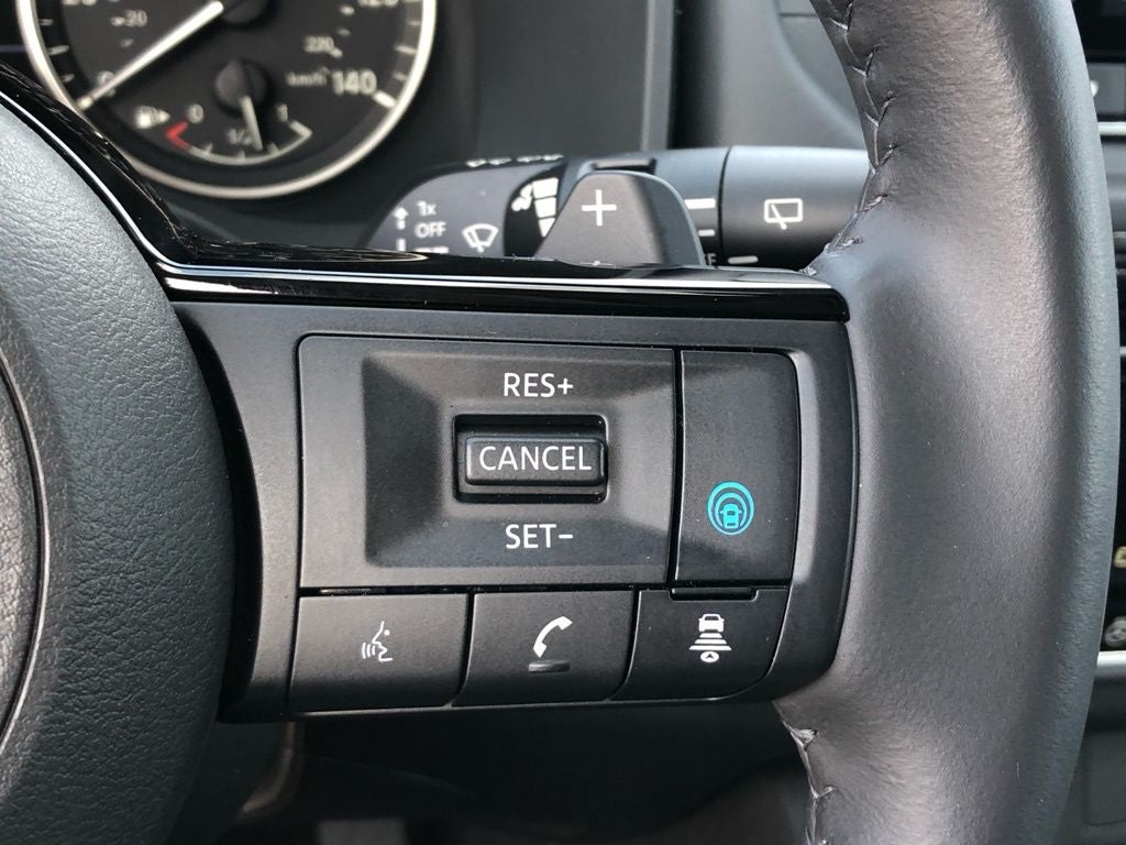 2023 Nissan Rogue SV Prem