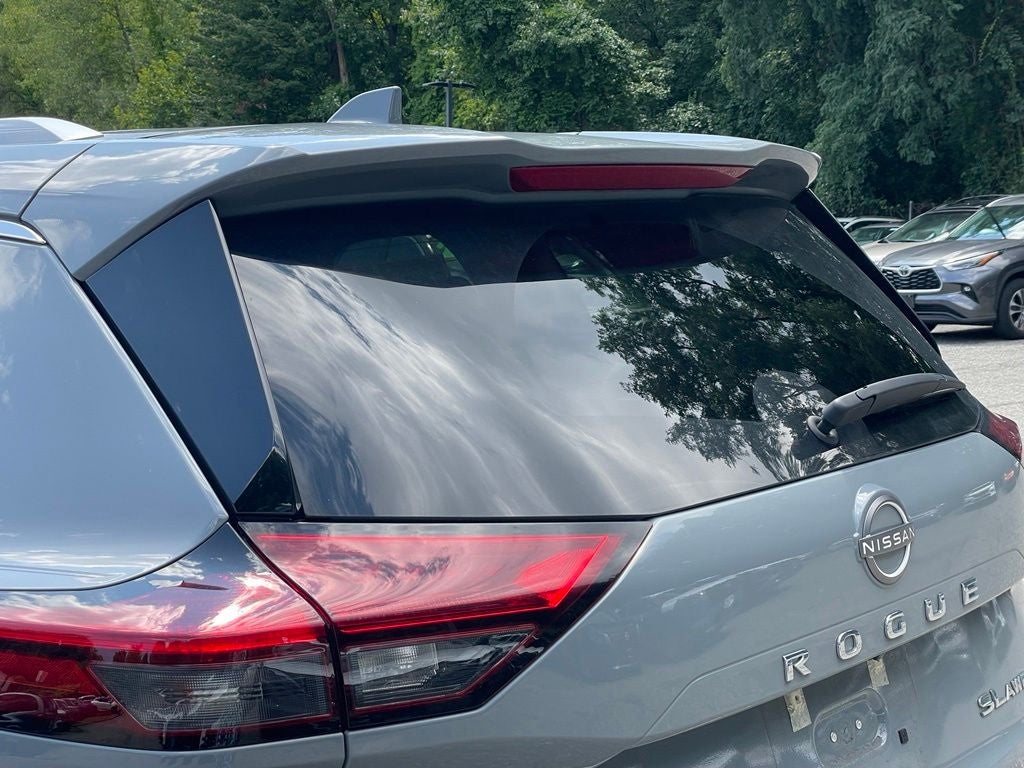 2023 Nissan Rogue SL Premium