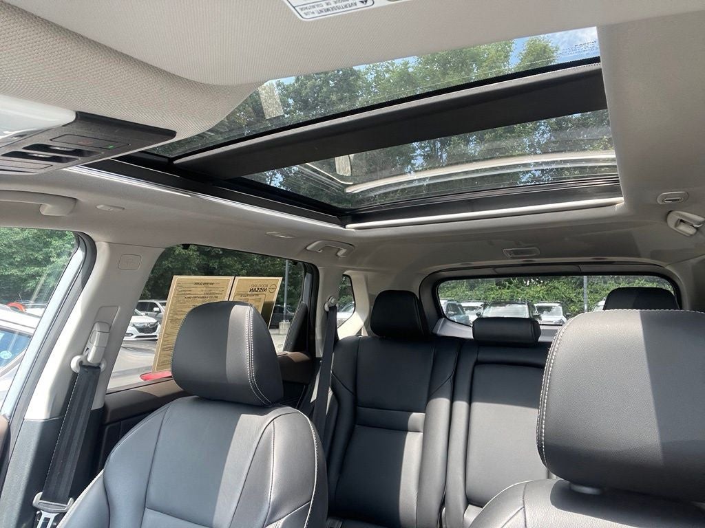2023 Nissan Rogue SL Premium