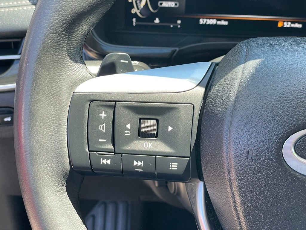 2023 INFINITI QX60 LUXE