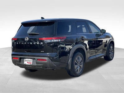 2024 Nissan Pathfinder S