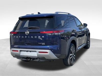 2023 Nissan Pathfinder Platinum