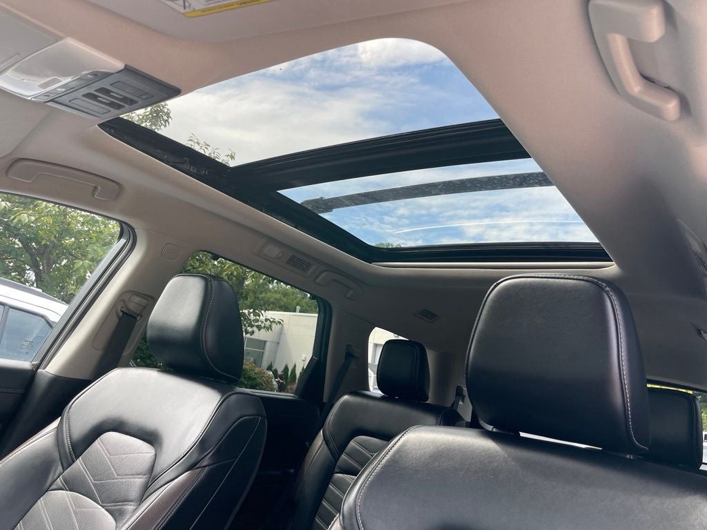 2023 Nissan Pathfinder Platinum