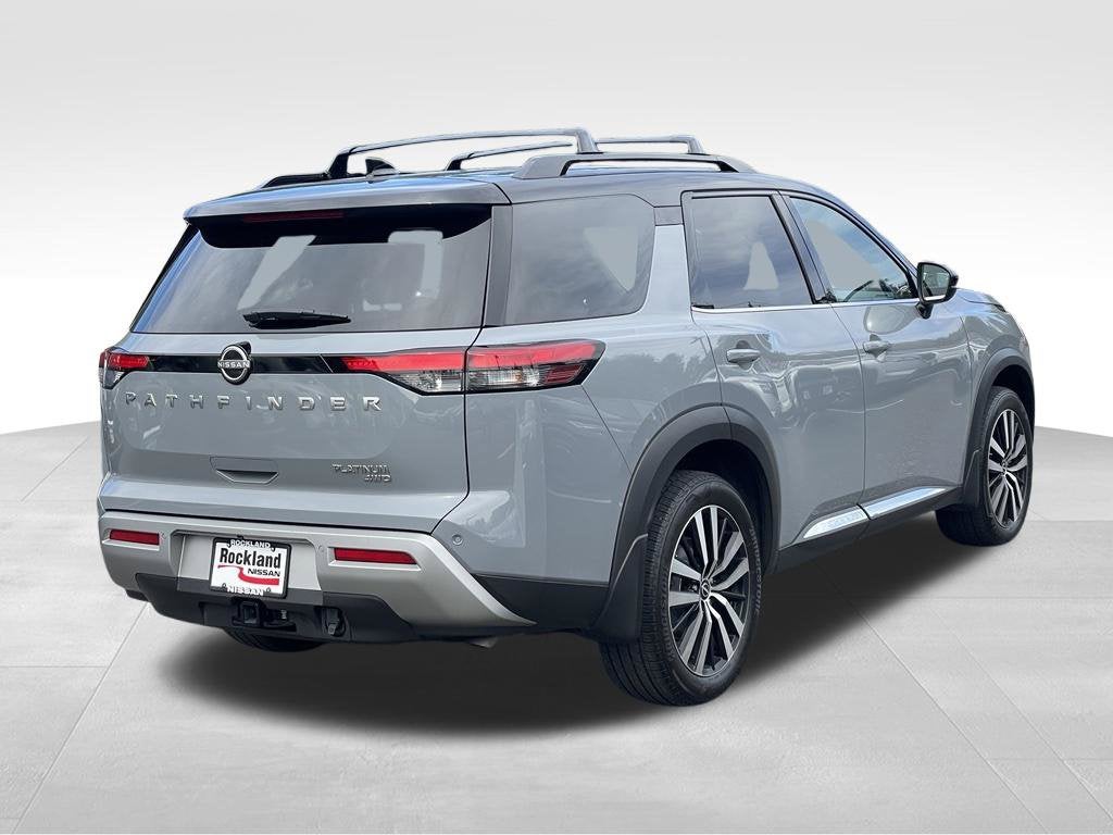2025 Nissan Pathfinder Platinum