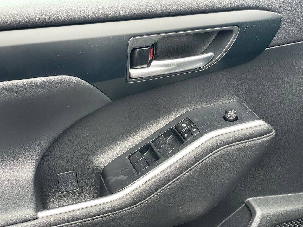 2023 Toyota Highlander Base