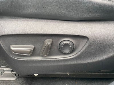 2023 Toyota Highlander Base