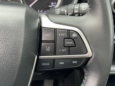 2023 Toyota Highlander Base