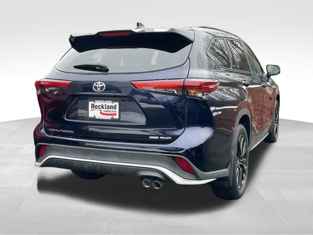 2023 Toyota Highlander Base