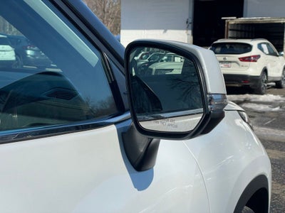 2023 Toyota Highlander Base