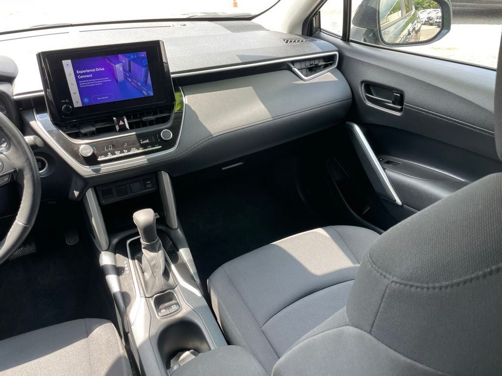 2023 Toyota Corolla Cross LE AWD
